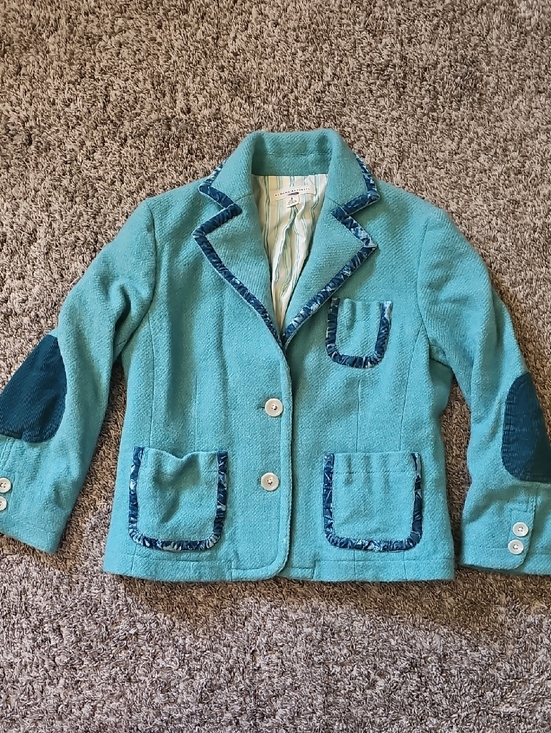 Banana Republic Jackets & Blazers - STUNNING VINTAGE BANANA REPUBLIC WOOL VELVET TRIM BLAZER